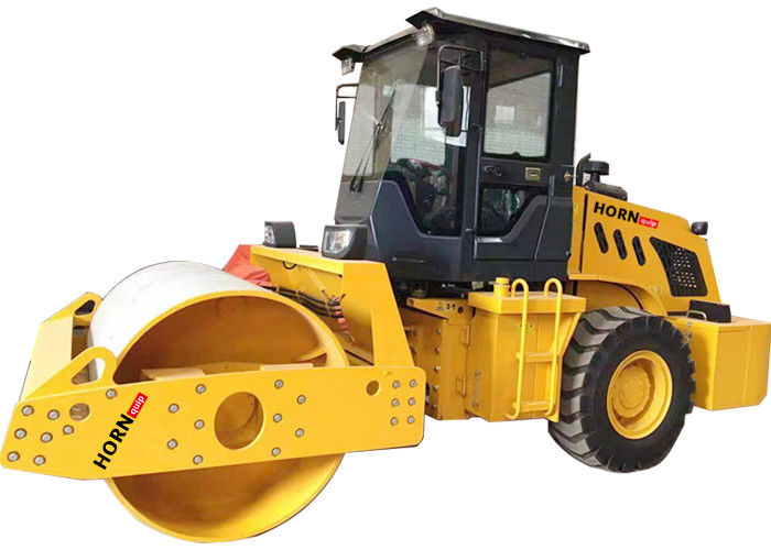 Model 608S Compact Road Roller Heavy Equipment With 8000kg Rated Load
